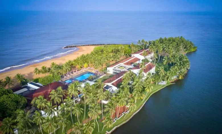 هتل آوانی کالوتارا ریزورت