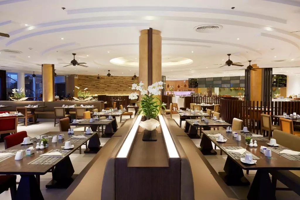 گرند مرکیوری پوکت پتونگ