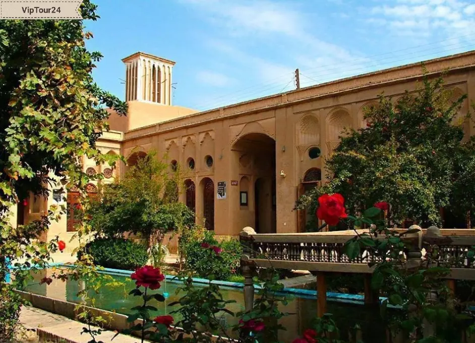 خانه لاری ها یزد