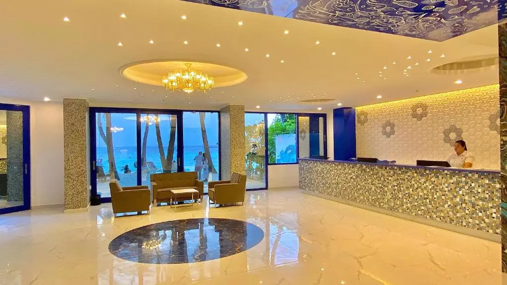 هتل کانی پالم بیچ