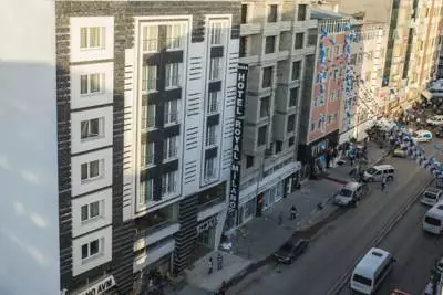 رویال میلانو هتل