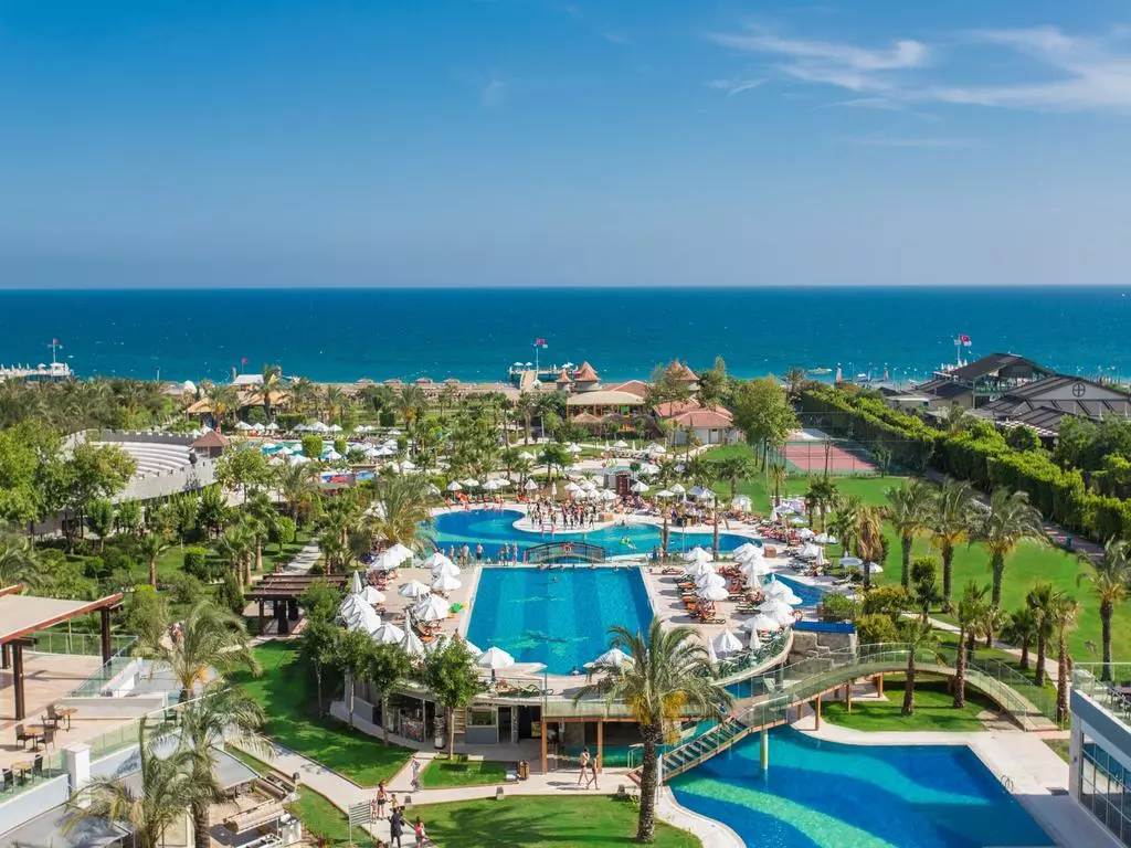 هتل شروود اکسکلوسیو لارا