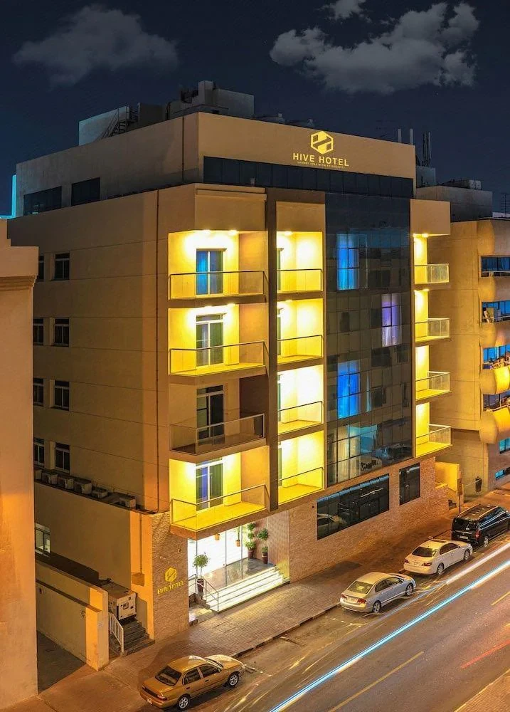 هتل رها گرند