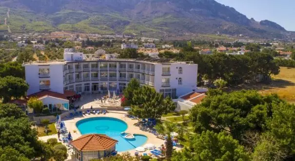 هتل سیمپاتی