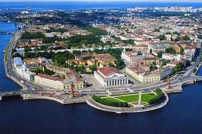 جزیره واسیلوسکی (Vasilevskiy Island)