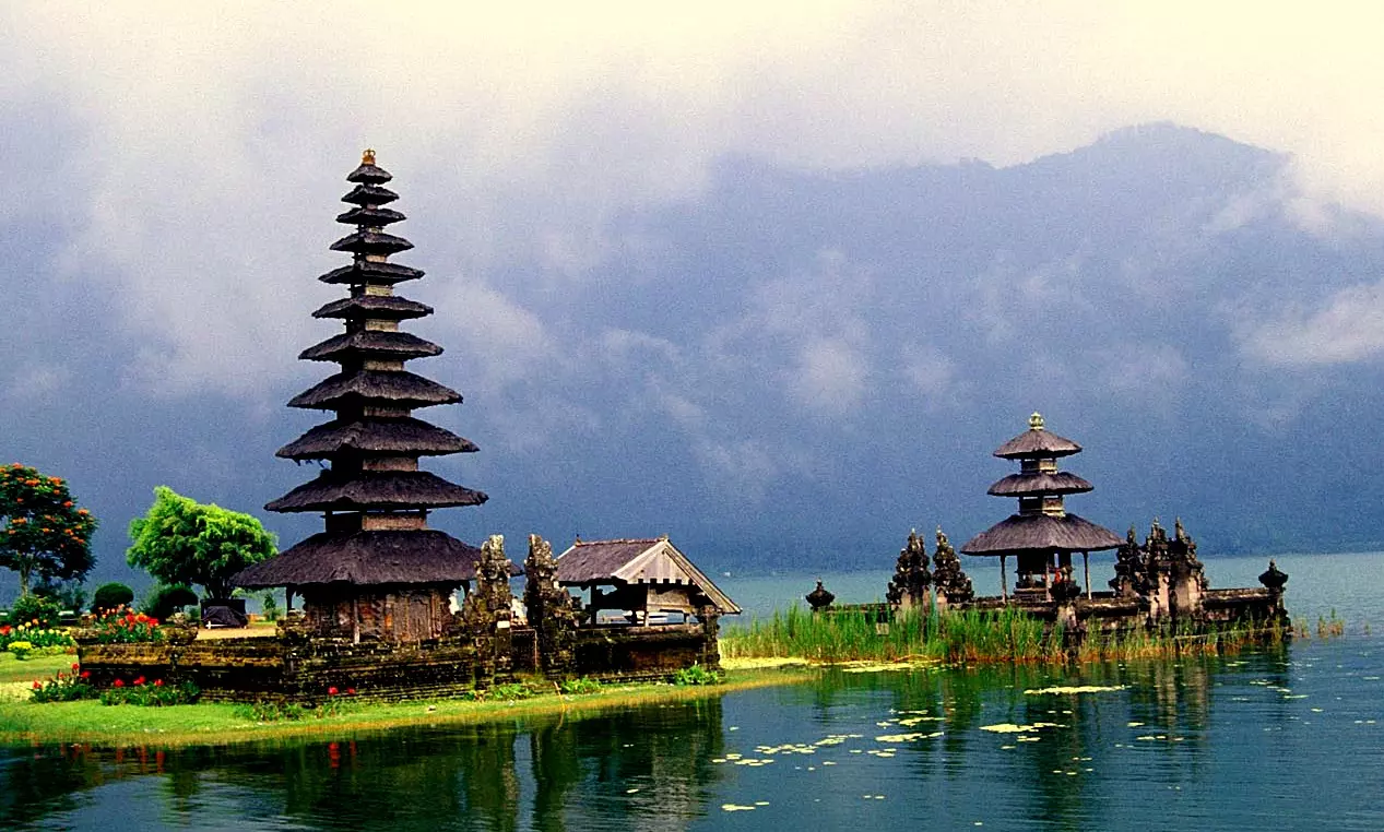 معبد ‏Ulun Danu Beratan