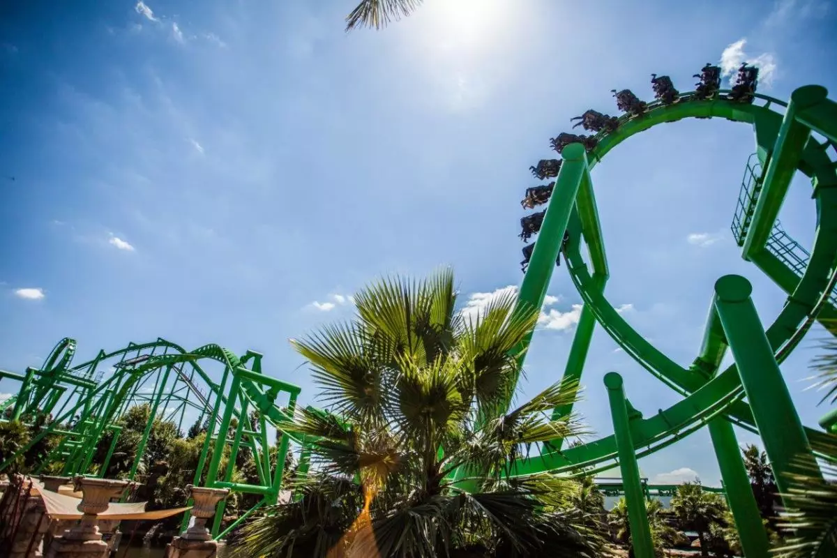 پارک گلد ریف